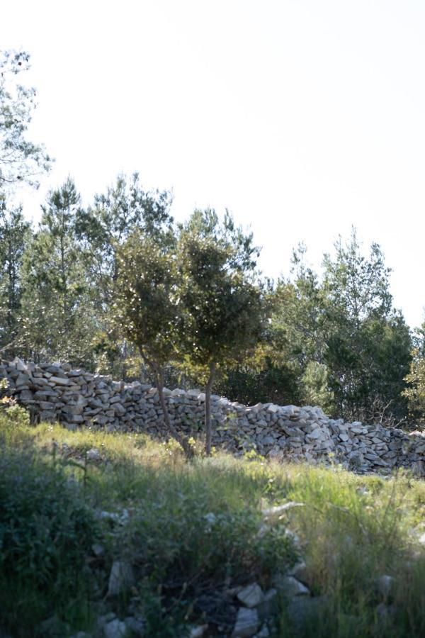 Nature House With A Wooden Porch - Pasika, House Tonka Pucisca Εξωτερικό φωτογραφία