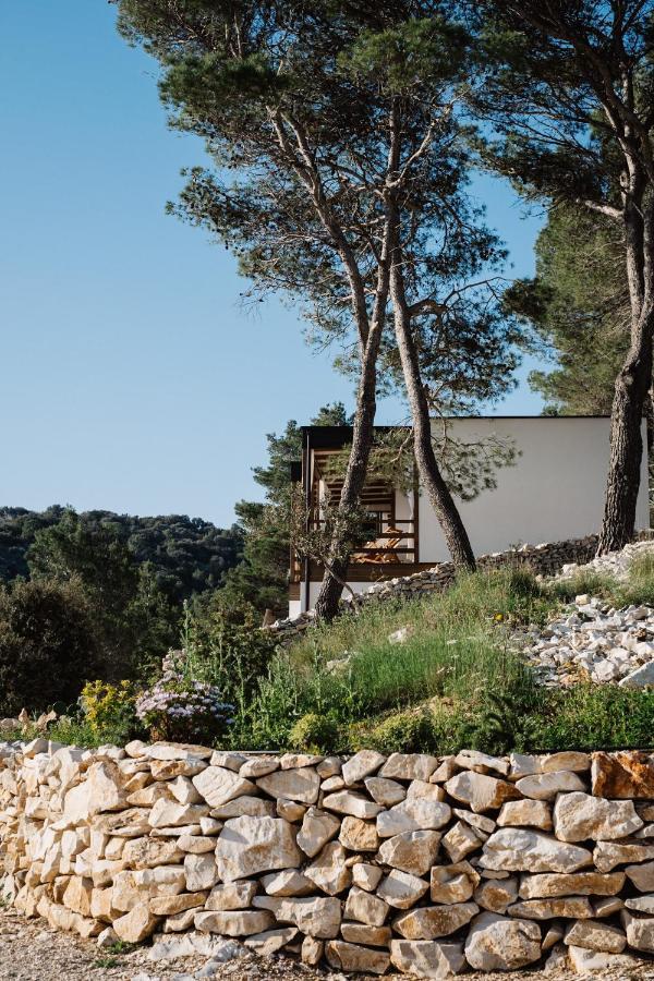 Nature House With A Wooden Porch - Pasika, House Tonka Pucisca Εξωτερικό φωτογραφία
